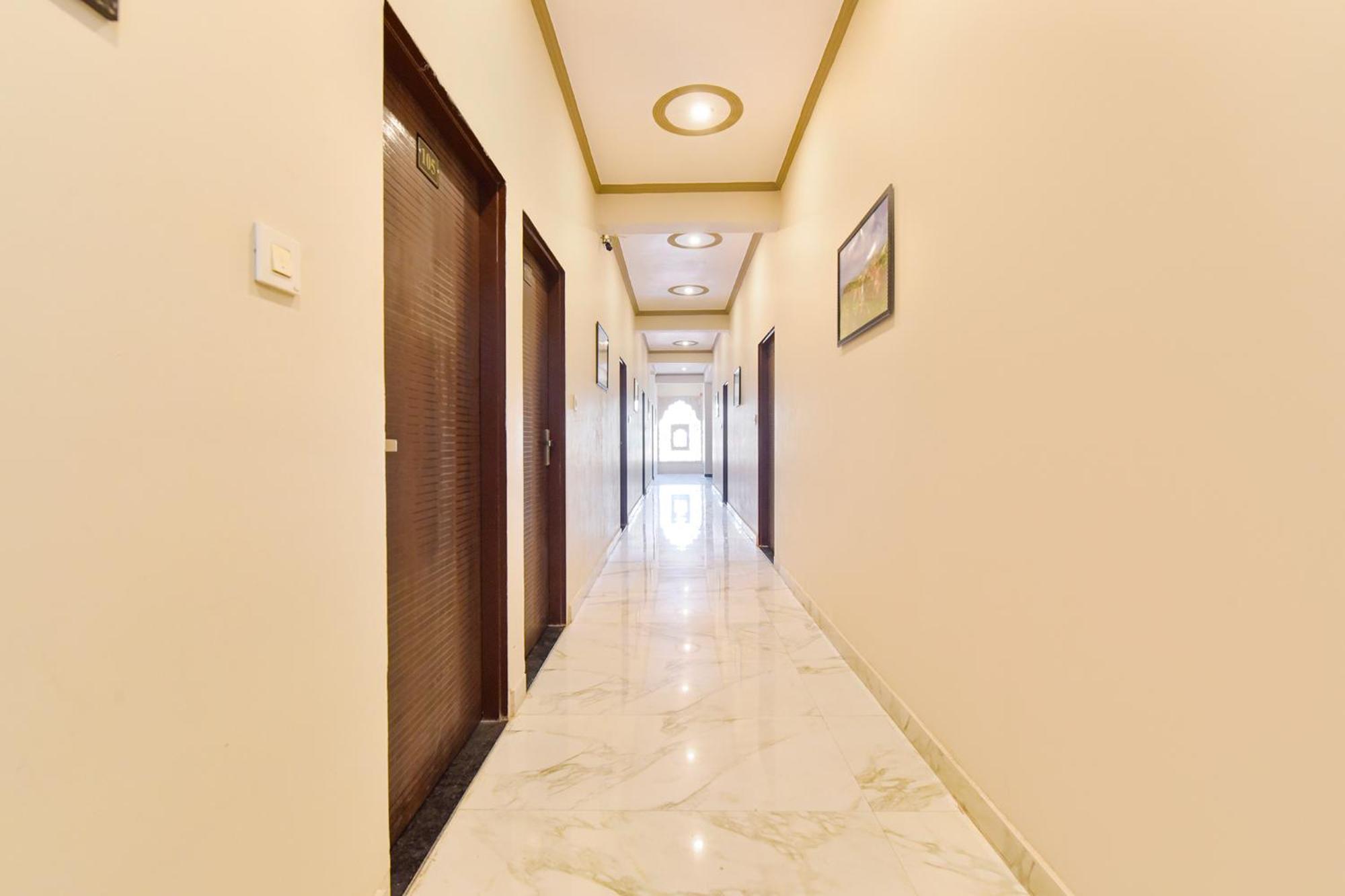 Fabhotel Lavish Palace Джайпур Екстериор снимка
